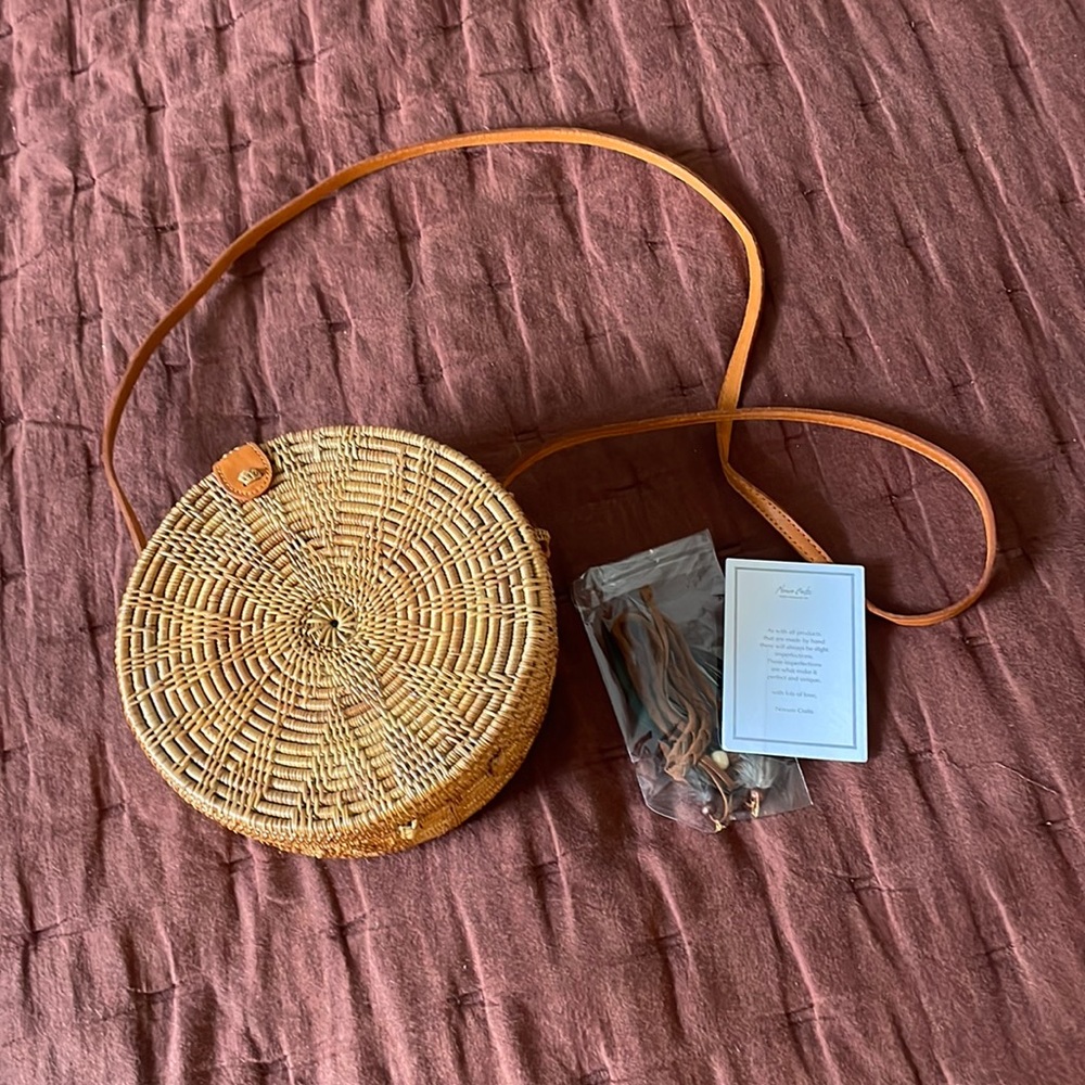 Woven shoulder bag. New with tags